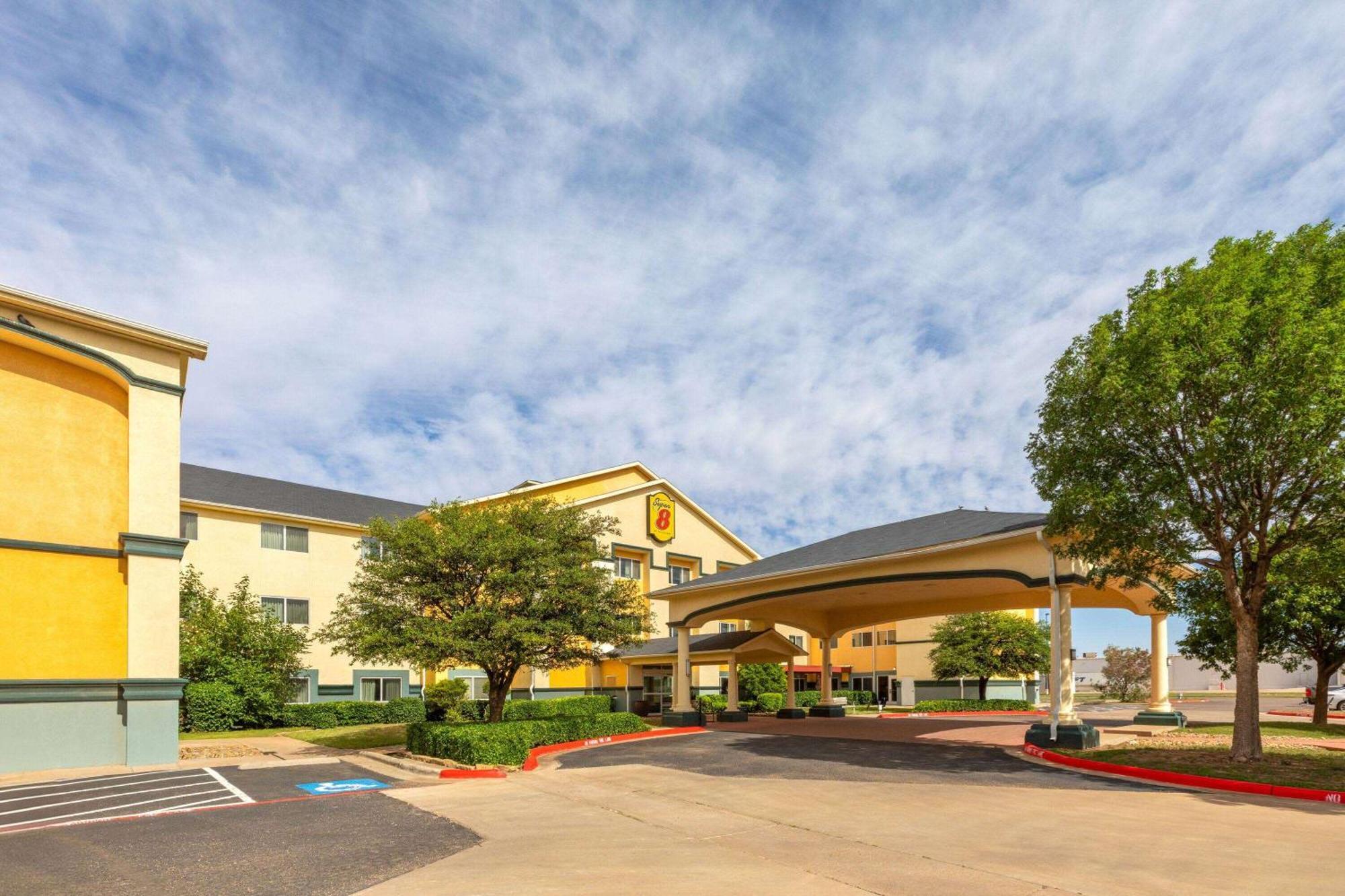 Super 8 By Wyndham Lubbock West Hotel Exterior foto